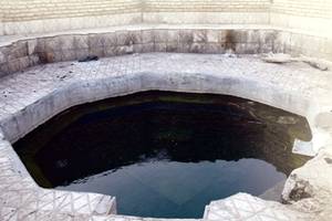 Kariz Hot water spring