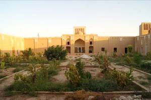 خانه طاوسی
