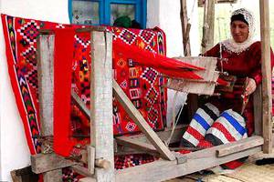 Chadorshab Weaving